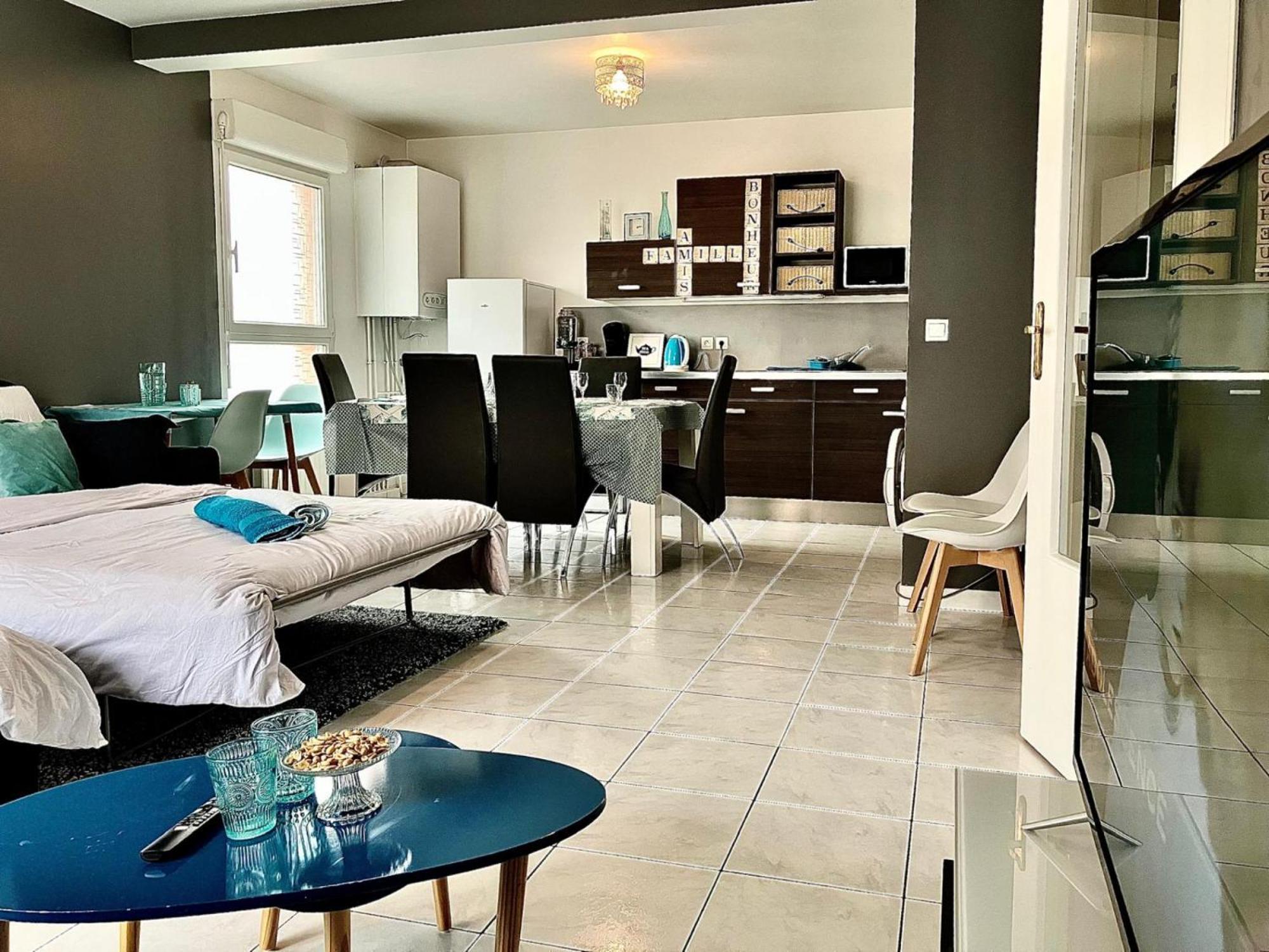 Snowqueen Hotel Apartment Paris-Disney Chelles  Eksteriør billede