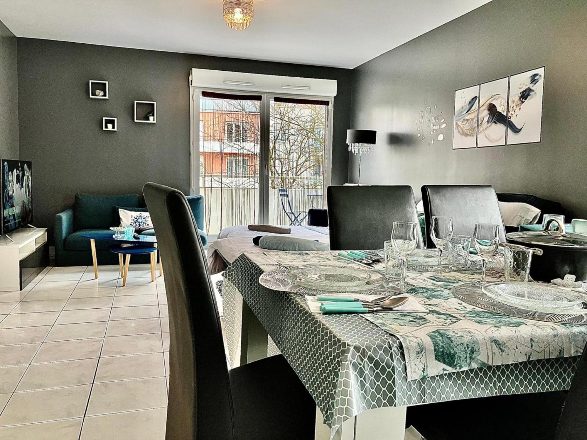 Snowqueen Hotel Apartment Paris-Disney Chelles  Eksteriør billede